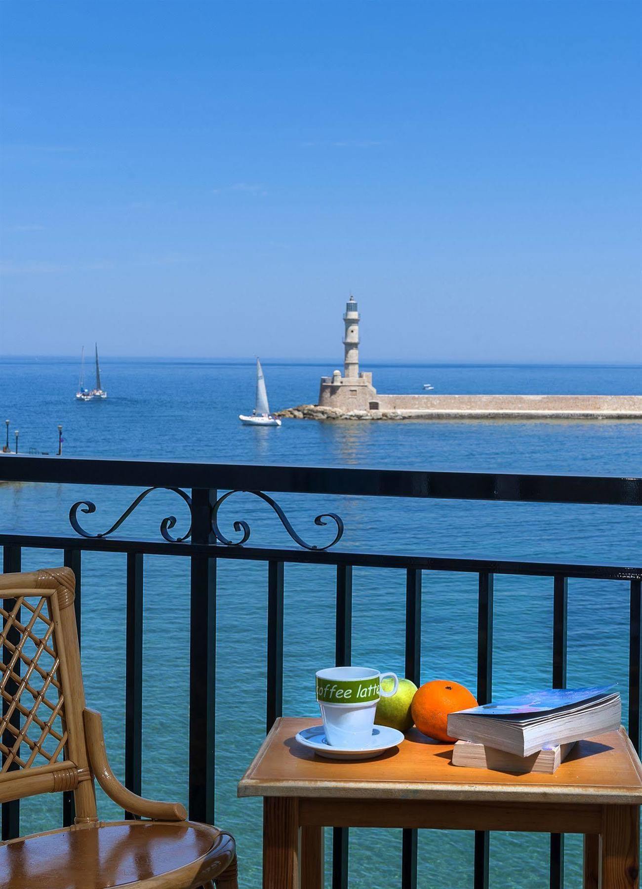 Lucia Hotel Chania  Екстер'єр фото